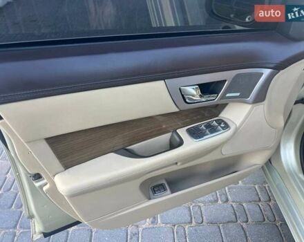 Желтый Ягуар ХФ, объемом двигателя 2.97 л и пробегом 120 тыс. км за 7500 $, фото 39 на Automoto.ua