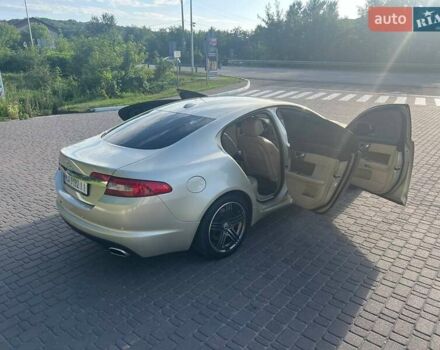 Желтый Ягуар ХФ, объемом двигателя 2.97 л и пробегом 120 тыс. км за 7500 $, фото 20 на Automoto.ua
