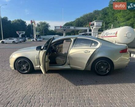 Желтый Ягуар ХФ, объемом двигателя 2.97 л и пробегом 120 тыс. км за 7500 $, фото 26 на Automoto.ua