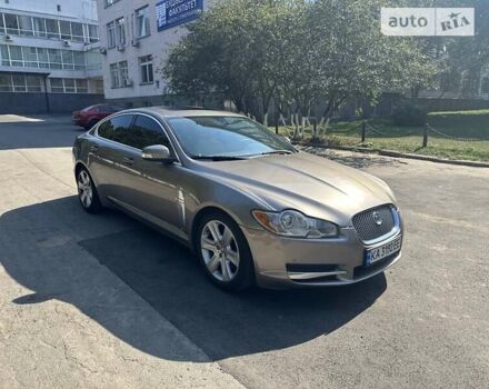 Сірий Ягуар ХФ, об'ємом двигуна 2.97 л та пробігом 262 тис. км за 9000 $, фото 7 на Automoto.ua