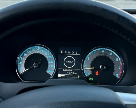 Сірий Ягуар ХФ, об'ємом двигуна 3 л та пробігом 142 тис. км за 10500 $, фото 5 на Automoto.ua