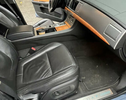 Серый Ягуар ХФ, объемом двигателя 2.97 л и пробегом 148 тыс. км за 9500 $, фото 20 на Automoto.ua