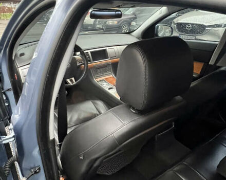 Серый Ягуар ХФ, объемом двигателя 2.97 л и пробегом 148 тыс. км за 9500 $, фото 16 на Automoto.ua