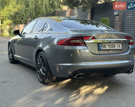 Сірий Ягуар ХФ, об'ємом двигуна 2.7 л та пробігом 233 тис. км за 7499 $, фото 8 на Automoto.ua