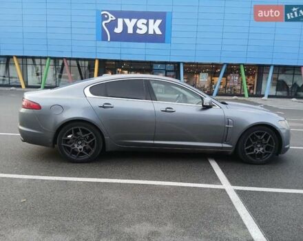 Ягуар ХФ 2009 в Киеве на Automoto.ua Серый Ягуар ХФ, объемом двигателя 2.72 л и пробегом 240 тыс. км за 10000 $, фото 2 на Automoto.ua