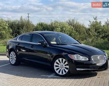 Серый Ягуар ХФ, объемом двигателя 2.7 л и пробегом 183 тыс. км за 10400 $, фото 3 на Automoto.ua