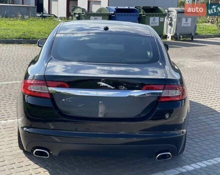 Серый Ягуар ХФ, объемом двигателя 2.7 л и пробегом 183 тыс. км за 10400 $, фото 13 на Automoto.ua