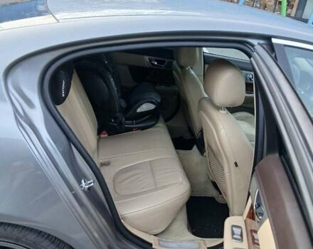 Ягуар ХФ 2009 в Киеве на Automoto.ua Серый Ягуар ХФ, объемом двигателя 2.72 л и пробегом 240 тыс. км за 10000 $, фото 16 на Automoto.ua