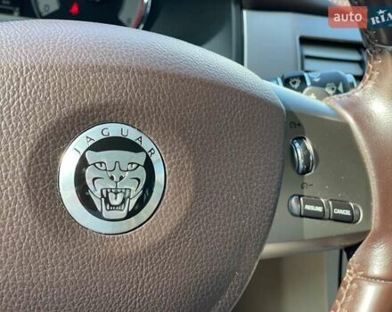 Серый Ягуар ХФ, объемом двигателя 2.7 л и пробегом 183 тыс. км за 10400 $, фото 36 на Automoto.ua