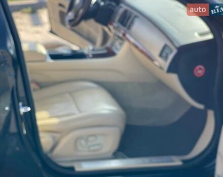 Серый Ягуар ХФ, объемом двигателя 2.7 л и пробегом 183 тыс. км за 10400 $, фото 23 на Automoto.ua