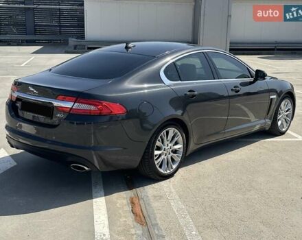 Сірий Ягуар ХФ, об'ємом двигуна 2.97 л та пробігом 150 тис. км за 16500 $, фото 3 на Automoto.ua