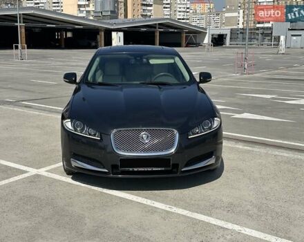 Сірий Ягуар ХФ, об'ємом двигуна 2.97 л та пробігом 150 тис. км за 16500 $, фото 6 на Automoto.ua