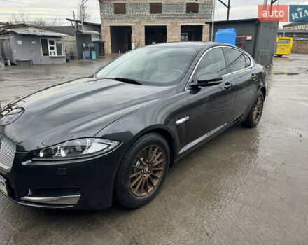 Сірий Ягуар ХФ, об'ємом двигуна 2.18 л та пробігом 180 тис. км за 13200 $, фото 1 на Automoto.ua