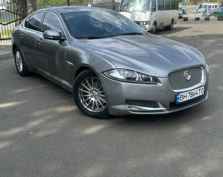 Серый Ягуар ХФ, объемом двигателя 2.18 л и пробегом 105 тыс. км за 15000 $, фото 1 на Automoto.ua