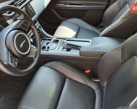 Серый Ягуар ХФ, объемом двигателя 3 л и пробегом 78 тыс. км за 17300 $, фото 5 на Automoto.ua