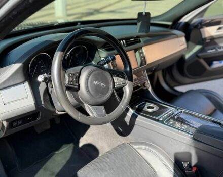 Серый Ягуар ХФ, объемом двигателя 2 л и пробегом 137 тыс. км за 20100 $, фото 7 на Automoto.ua