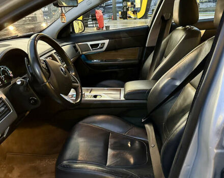 Серый Ягуар ХФ, объемом двигателя 2 л и пробегом 113 тыс. км за 12300 $, фото 9 на Automoto.ua