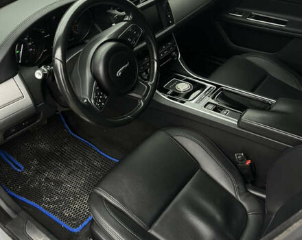 Серый Ягуар ХФ, объемом двигателя 3 л и пробегом 78 тыс. км за 18000 $, фото 7 на Automoto.ua