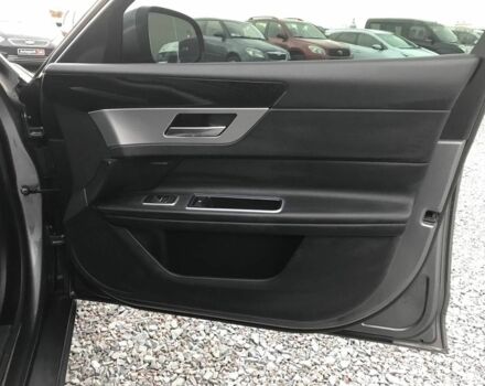 Серый Ягуар ХФ, объемом двигателя 2 л и пробегом 90 тыс. км за 16990 $, фото 15 на Automoto.ua