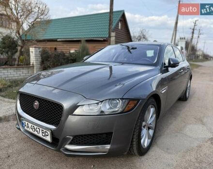 Серый Ягуар ХФ, объемом двигателя 2 л и пробегом 189 тыс. км за 12000 $, фото 1 на Automoto.ua