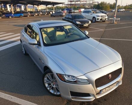 Серый Ягуар ХФ, объемом двигателя 2 л и пробегом 60 тыс. км за 20339 $, фото 5 на Automoto.ua