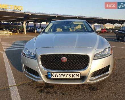 Ягуар ХФ 2018 в Киеве на Automoto.ua Серый Ягуар ХФ, объемом двигателя 2 л и пробегом 60 тыс. км за 18000 $, фото 1 на Automoto.ua