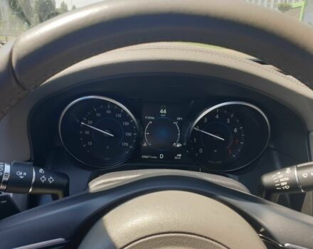 Серый Ягуар ХФ, объемом двигателя 2 л и пробегом 60 тыс. км за 20339 $, фото 1 на Automoto.ua