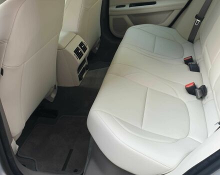 Серый Ягуар ХФ, объемом двигателя 2 л и пробегом 60 тыс. км за 20339 $, фото 14 на Automoto.ua