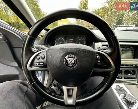 Сірий Ягуар ХФ, об'ємом двигуна 2.2 л та пробігом 150 тис. км за 10200 $, фото 43 на Automoto.ua