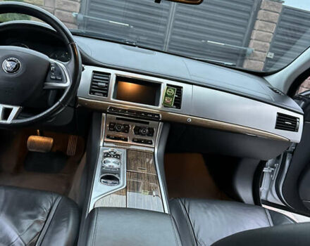 Серый Ягуар ХФ, объемом двигателя 2.18 л и пробегом 272 тыс. км за 9999 $, фото 37 на Automoto.ua