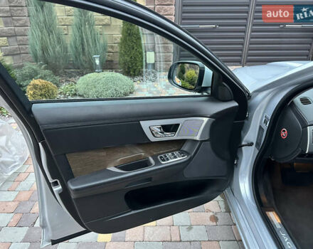 Серый Ягуар ХФ, объемом двигателя 2.18 л и пробегом 272 тыс. км за 9999 $, фото 36 на Automoto.ua