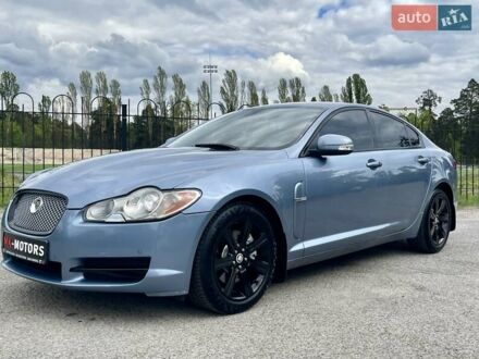 Ягуар ХФ 2008 у Києві на Automoto.ua Сірий Ягуар ХФ, об'ємом двигуна 2.97 л та пробігом 141 тис. км за 10700 $, фото 1 на Automoto.ua