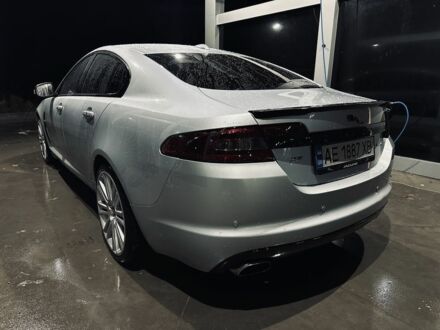 Сірий Ягуар ХФ, об'ємом двигуна 2.7 л та пробігом 287 тис. км за 12800 $, фото 1 на Automoto.ua