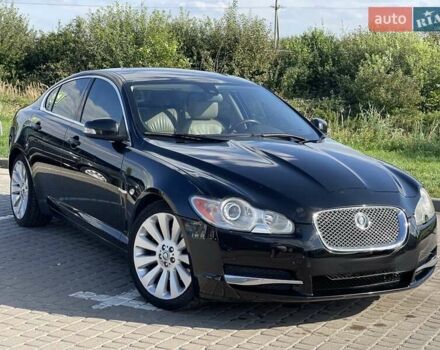 Серый Ягуар ХФ, объемом двигателя 2.7 л и пробегом 183 тыс. км за 10400 $, фото 1 на Automoto.ua