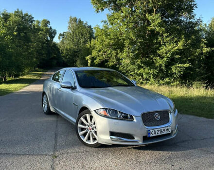 Серый Ягуар ХФ, объемом двигателя 2.97 л и пробегом 180 тыс. км за 5000 $, фото 1 на Automoto.ua