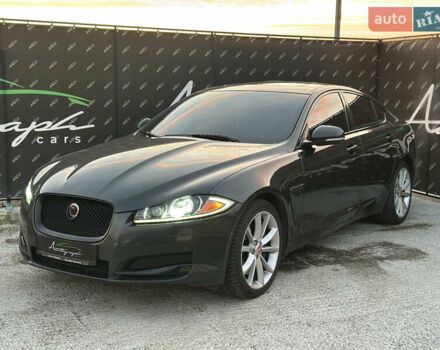 Сірий Ягуар ХФ, об'ємом двигуна 3 л та пробігом 144 тис. км за 12500 $, фото 1 на Automoto.ua