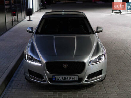 Серый Ягуар ХФ, объемом двигателя 3 л и пробегом 91 тыс. км за 16800 $, фото 1 на Automoto.ua