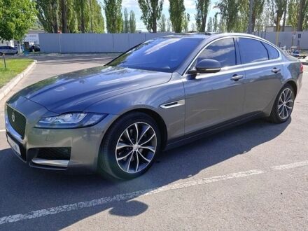Сірий Ягуар ХФ, об'ємом двигуна 2 л та пробігом 270 тис. км за 17000 $, фото 1 на Automoto.ua