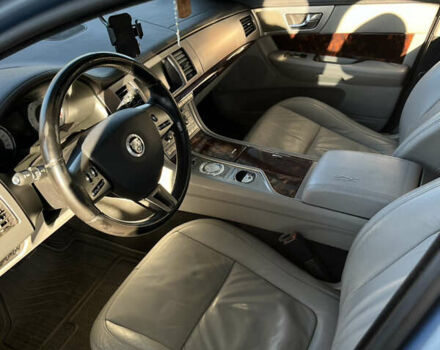 Синий Ягуар ХФ, объемом двигателя 2.72 л и пробегом 270 тыс. км за 8300 $, фото 9 на Automoto.ua