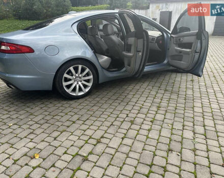 Синий Ягуар ХФ, объемом двигателя 2.7 л и пробегом 260 тыс. км за 8850 $, фото 12 на Automoto.ua
