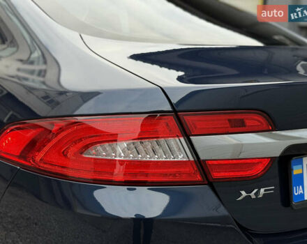 Синій Ягуар ХФ, об'ємом двигуна 2 л та пробігом 91 тис. км за 15500 $, фото 18 на Automoto.ua