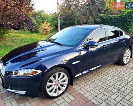 Синий Ягуар ХФ, объемом двигателя 2.97 л и пробегом 63 тыс. км за 14000 $, фото 3 на Automoto.ua