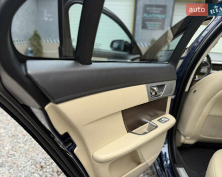 Синій Ягуар ХФ, об'ємом двигуна 2 л та пробігом 91 тис. км за 15500 $, фото 29 на Automoto.ua