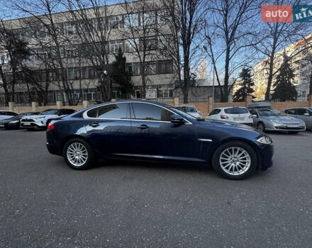 Синий Ягуар ХФ, объемом двигателя 2.18 л и пробегом 170 тыс. км за 13500 $, фото 11 на Automoto.ua