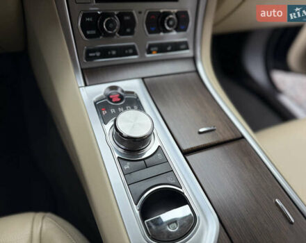 Синій Ягуар ХФ, об'ємом двигуна 2 л та пробігом 91 тис. км за 15500 $, фото 51 на Automoto.ua