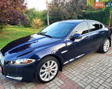 Синий Ягуар ХФ, объемом двигателя 2.97 л и пробегом 63 тыс. км за 14000 $, фото 2 на Automoto.ua