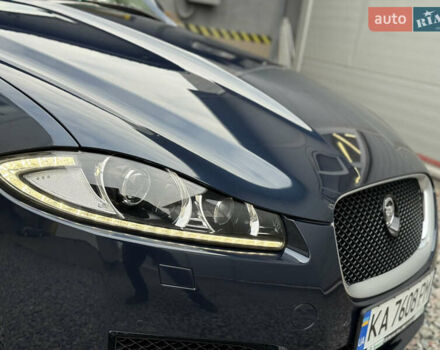 Синій Ягуар ХФ, об'ємом двигуна 2 л та пробігом 91 тис. км за 15500 $, фото 2 на Automoto.ua