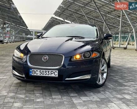 Синий Ягуар ХФ, объемом двигателя 2.97 л и пробегом 96 тыс. км за 16500 $, фото 4 на Automoto.ua