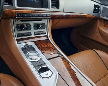 Синий Ягуар ХФ, объемом двигателя 2.97 л и пробегом 96 тыс. км за 16500 $, фото 42 на Automoto.ua