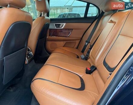 Синий Ягуар ХФ, объемом двигателя 2.97 л и пробегом 96 тыс. км за 16500 $, фото 34 на Automoto.ua